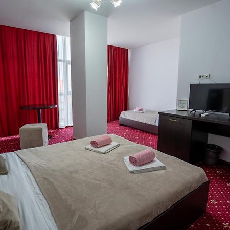 Hotel N Residence Temešvár Exteriér fotografie