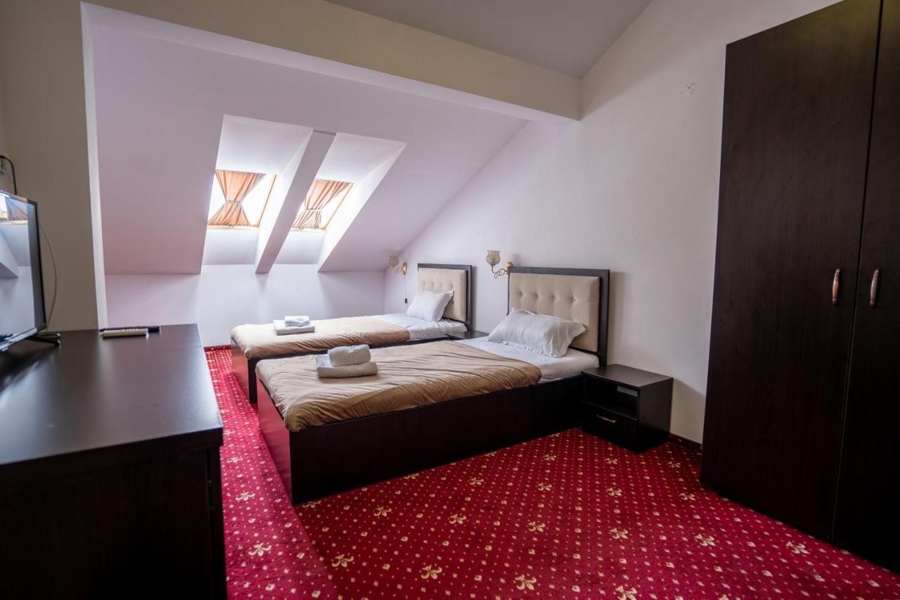 Hotel N Residence Temešvár Exteriér fotografie