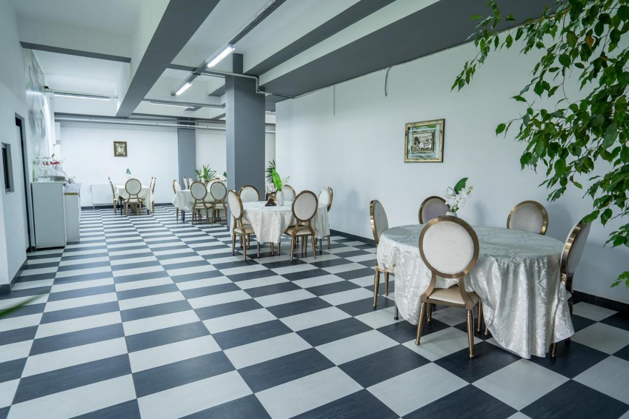Hotel N Residence Temešvár Exteriér fotografie