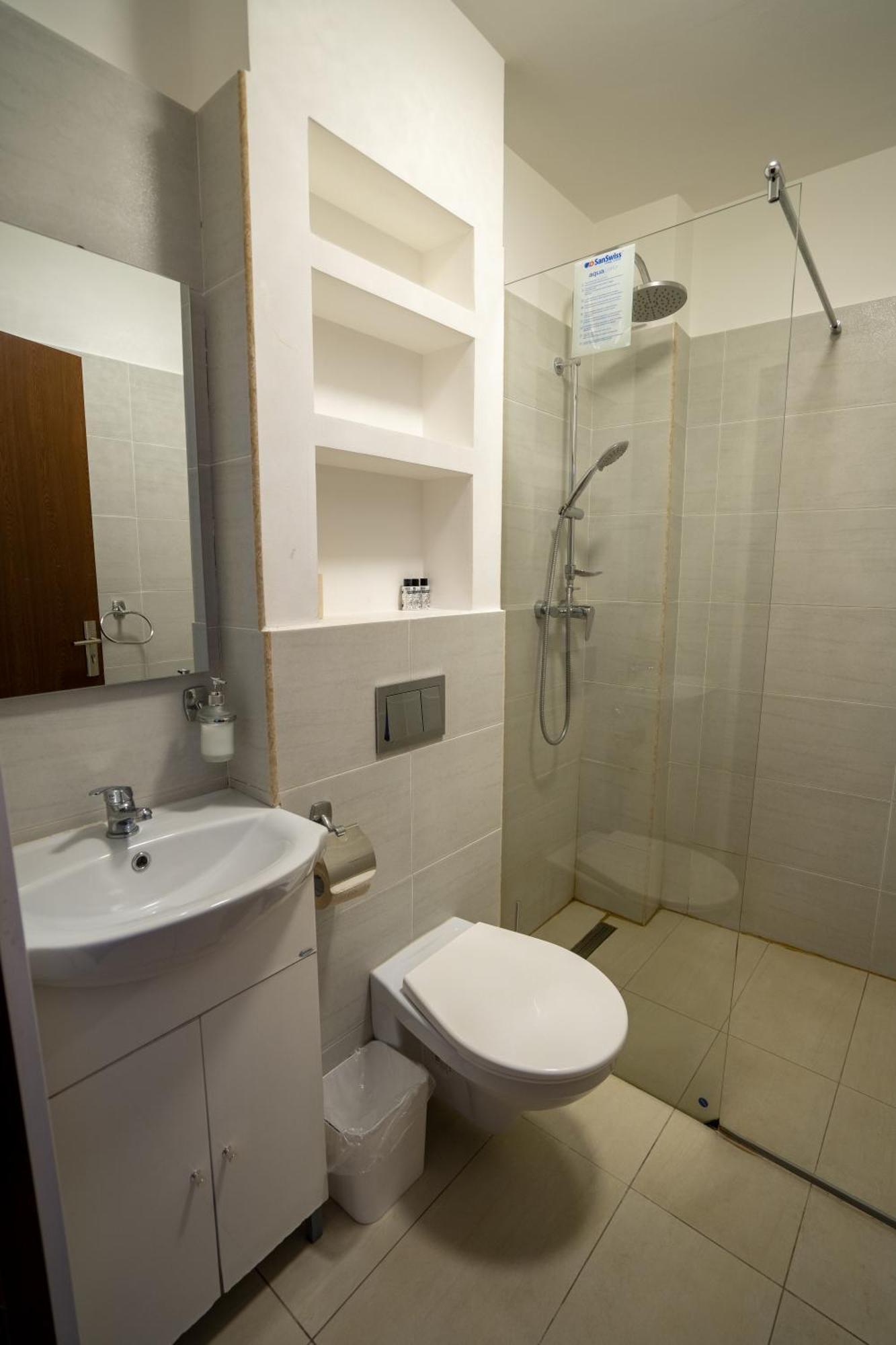 Hotel N Residence Temešvár Exteriér fotografie
