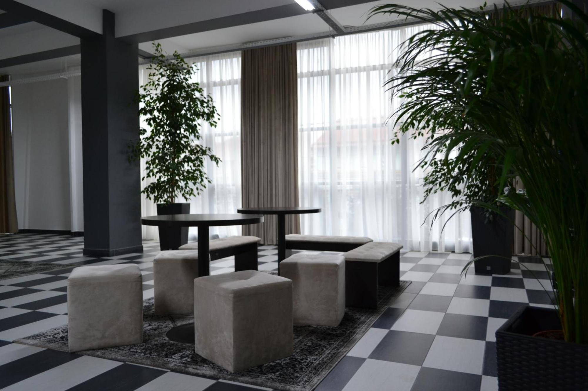Hotel N Residence Temešvár Exteriér fotografie